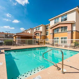 1 Bd 1 Ba Furnished Apt With King Bed Apartment